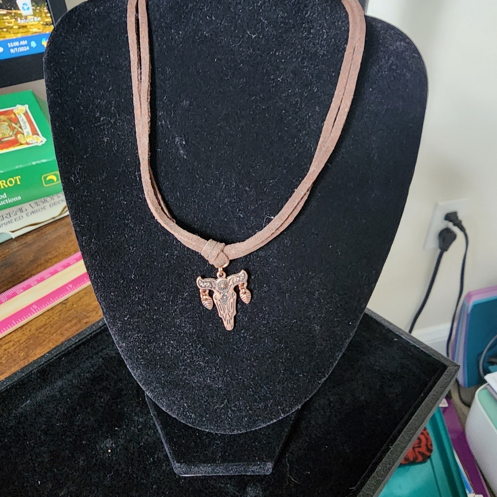 Shyanne Western Choker